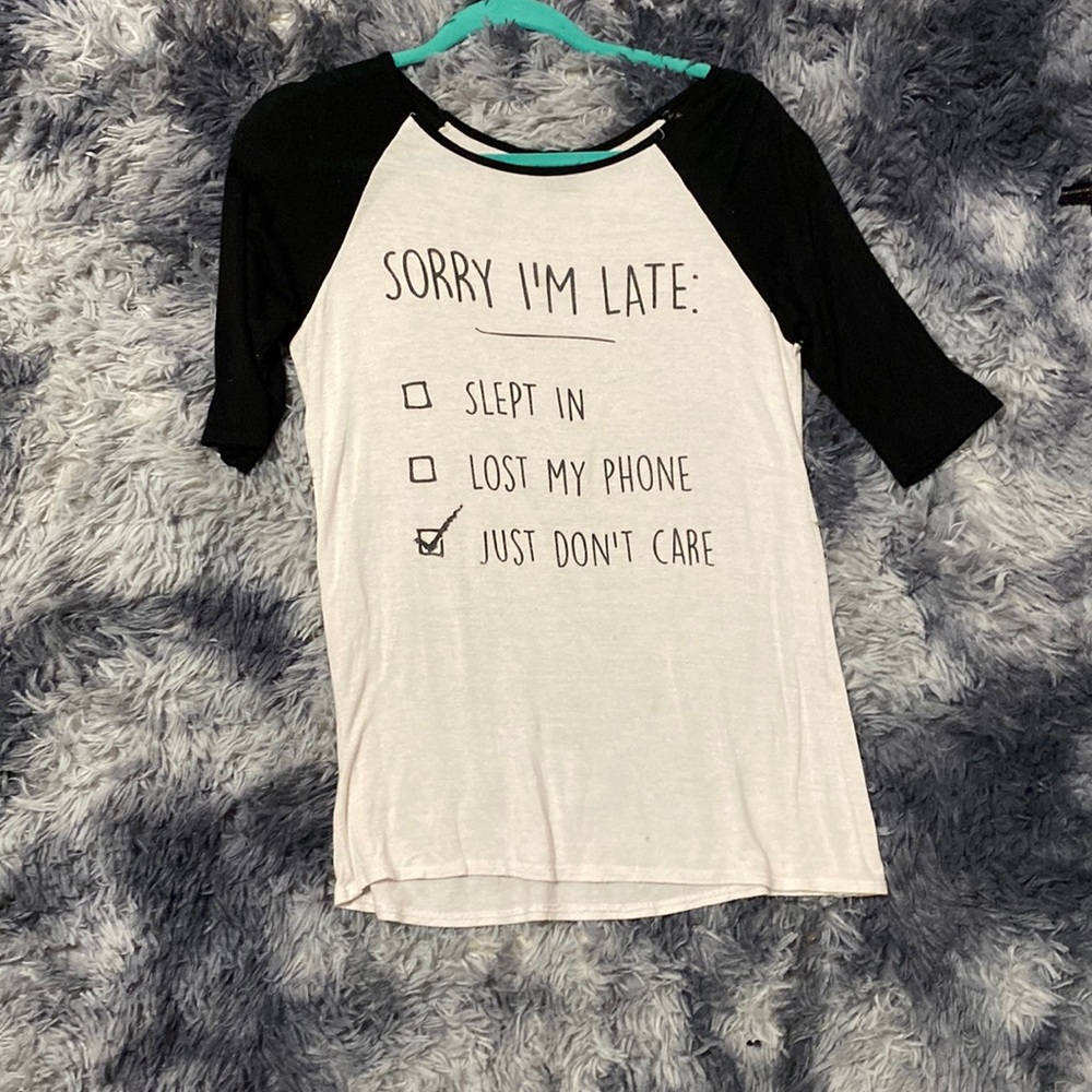 Rue21 medium white shirt